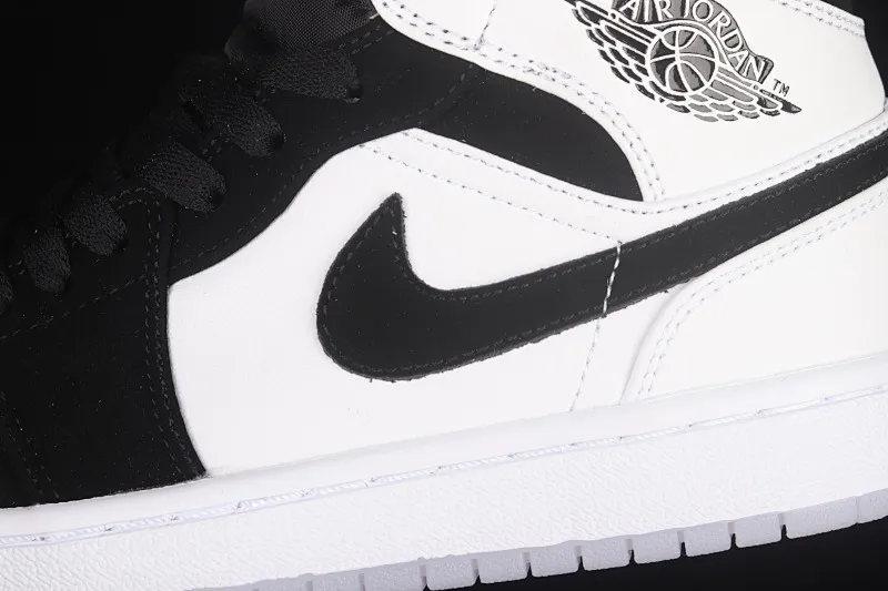 All categories Air Jordan Jordan series basketball shoes Air Jordan 1 Mid Air Jordan 1 Mid "Diamond Shorts" AJ1 Joe 1 Pearlescent White Black Panda DH6933-100
